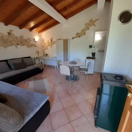 Kuca Broda Holiday home *